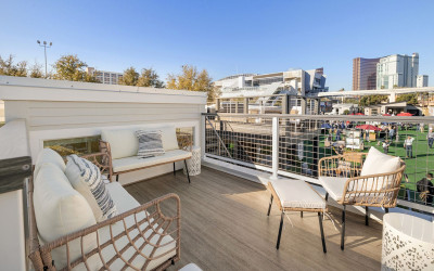 Gallery thumbnail The bungalow