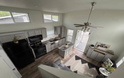 Gallery thumbnail The Tumbleweed