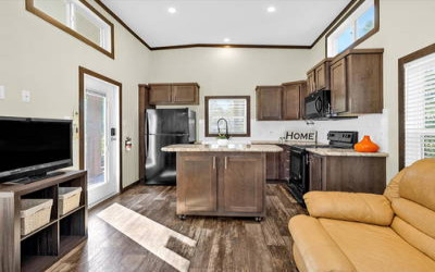 Gallery thumbnail 2021 maple